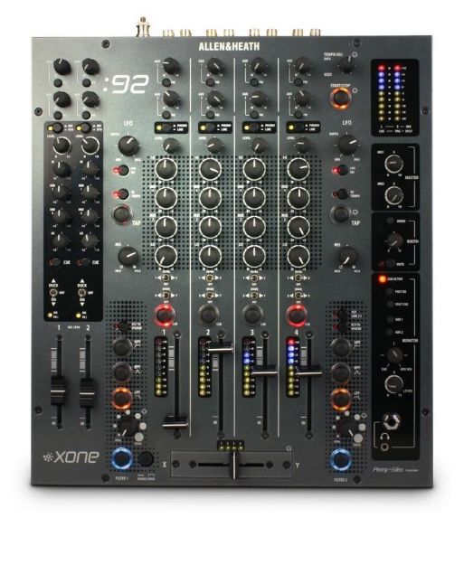 Picture of XONE922 Club+DJ Mixer  4+2 > 2 Talkover XFade VCF+LFO Linear