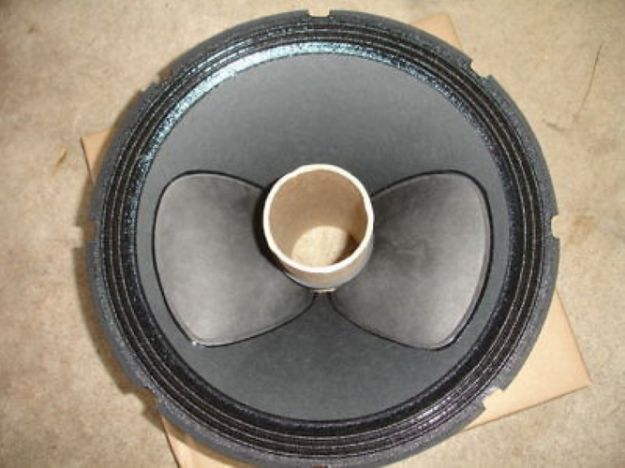 Picture of Martin 12" Cone Driver 8 ohm RECONE Kit