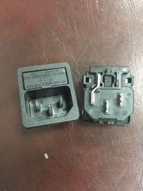 Picture of HIQ 10A Mains Connector IEC Panel Mount MALE